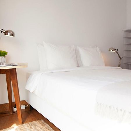 Alface Room Lisbon Luaran gambar