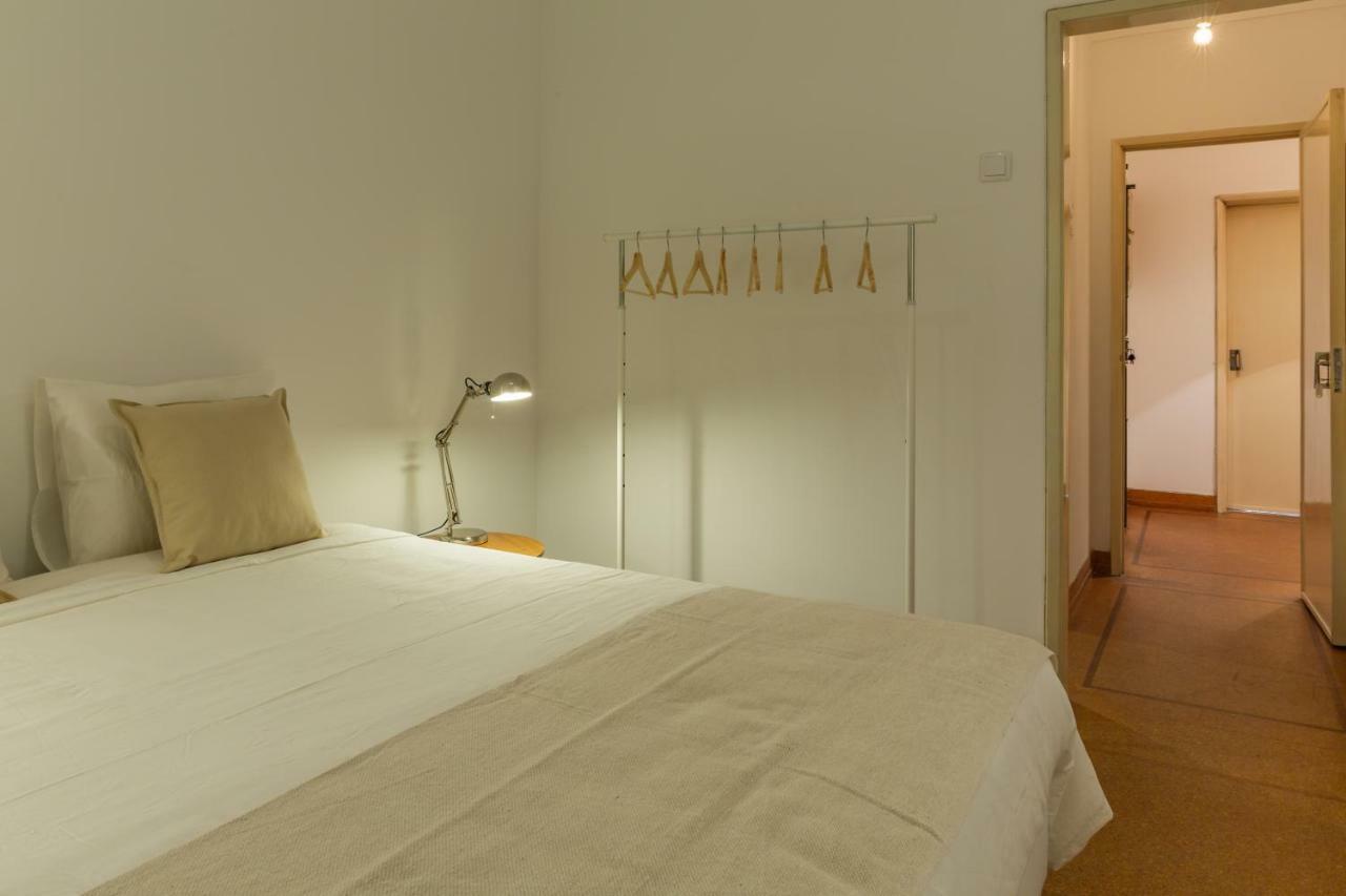 Alface Room Lisbon Luaran gambar